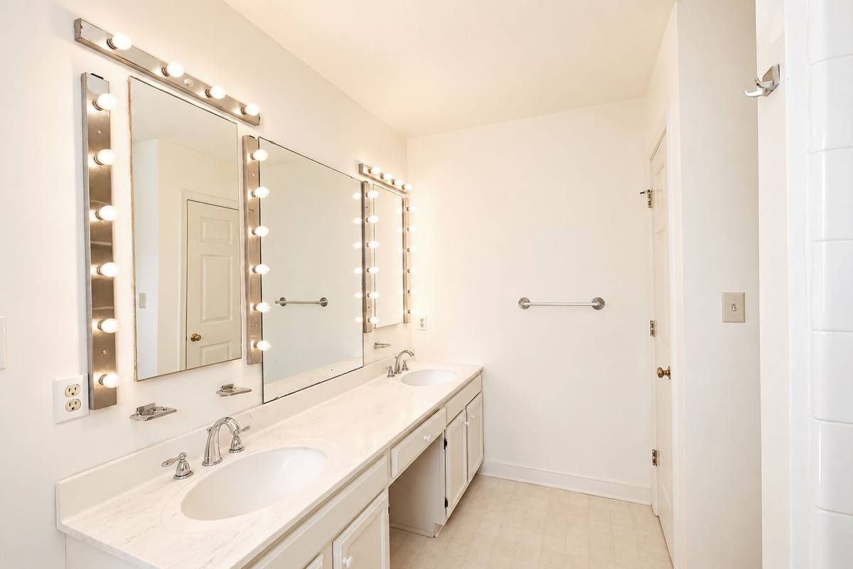 House for rent at 360 Jeffers Dr, Charlottesville, VA 22911