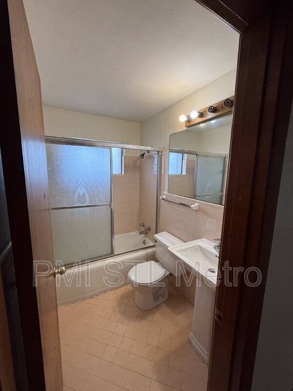 Apartment for rent at 4838 S Broadway St #C, St. Louis, MO 63111