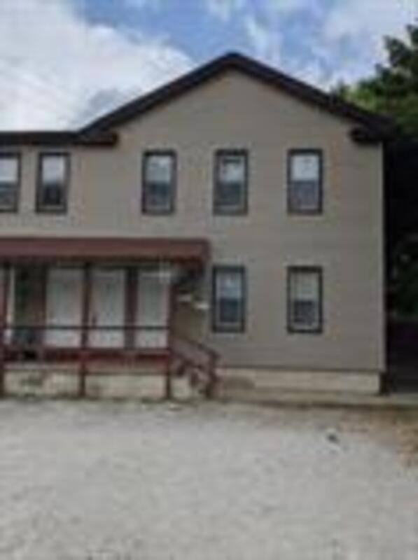 Apartment for rent at 417 N Delaware St #3, Paulsboro, NJ 08066