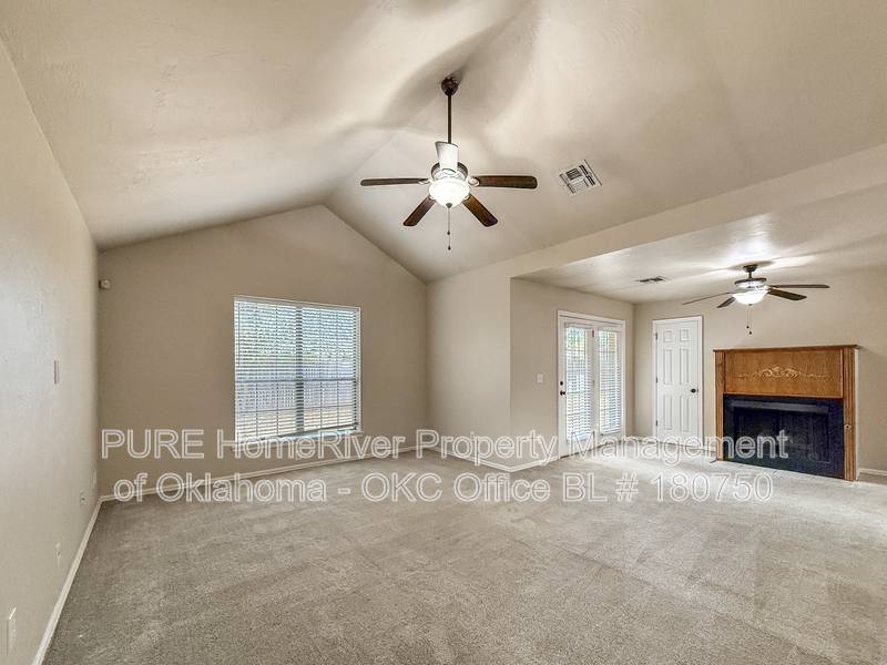 House for rent at 2521 Ridgewood Dr, Oklahoma City, OK 73160