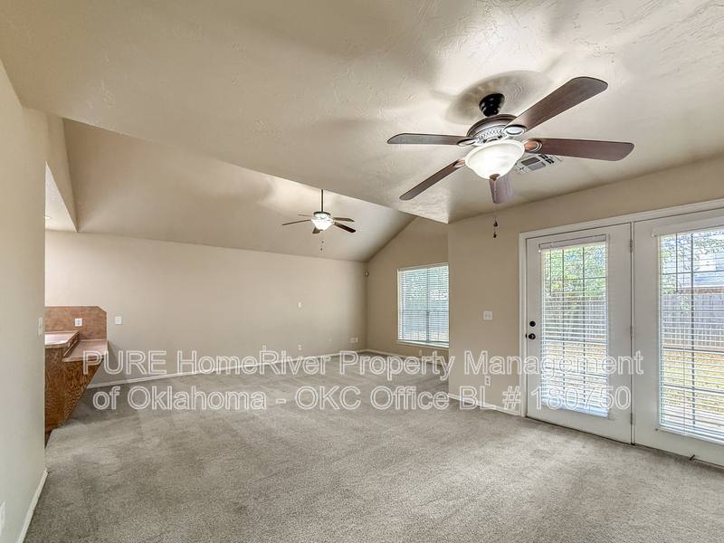 House for rent at 2521 Ridgewood Dr, Oklahoma City, OK 73160