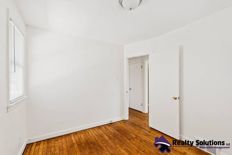 House for rent at 503 4th St, Paulsboro, NJ 08066