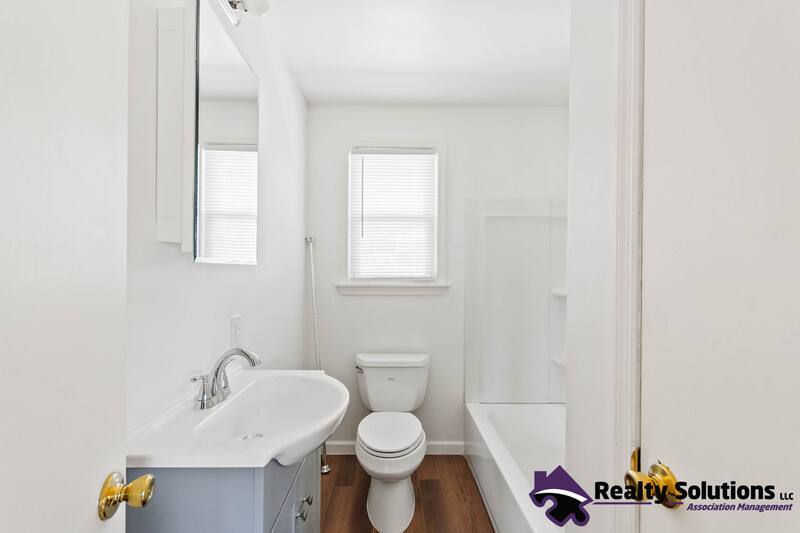 House for rent at 503 4th St, Paulsboro, NJ 08066