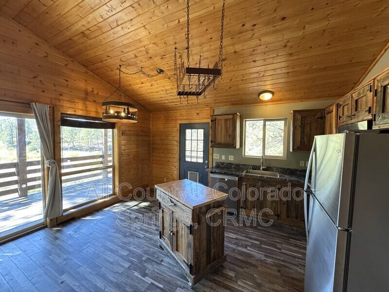 14515 Columbine Circle, Woodland Park, CO 80863 - House for Rent - Image 8