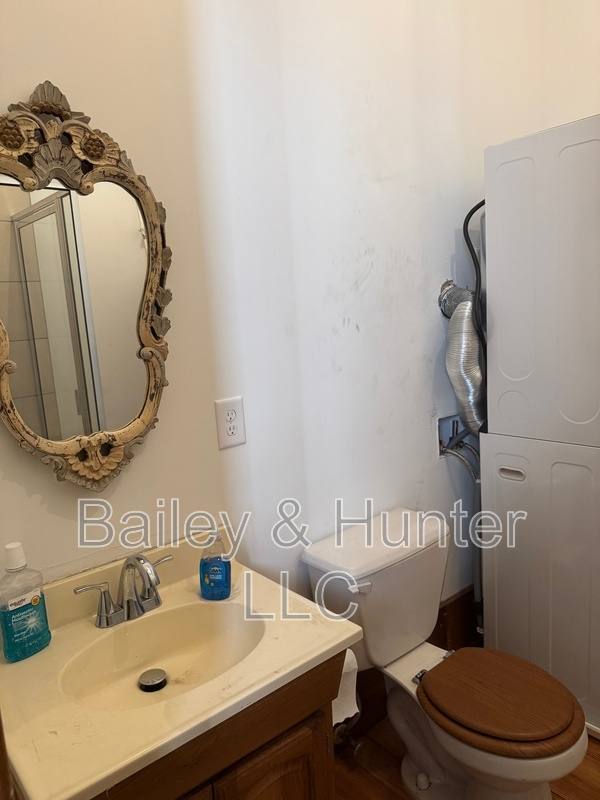 Apartment for rent at 253 Sydney St or 507 Hill, Atlanta, GA 30312