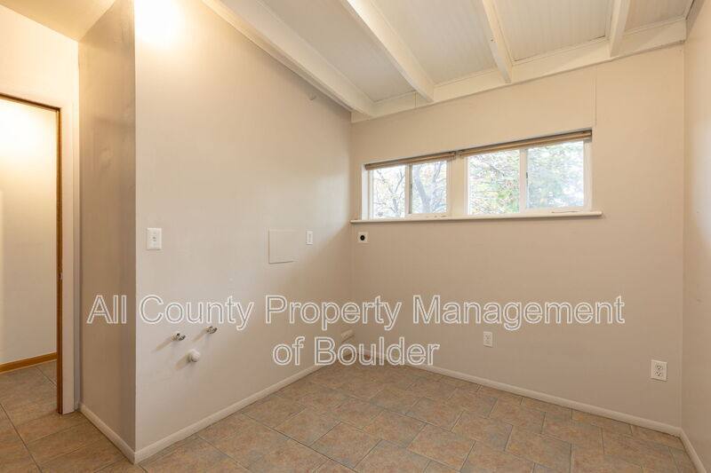 House for rent at 4690 Sioux Dr, Boulder, CO 80303