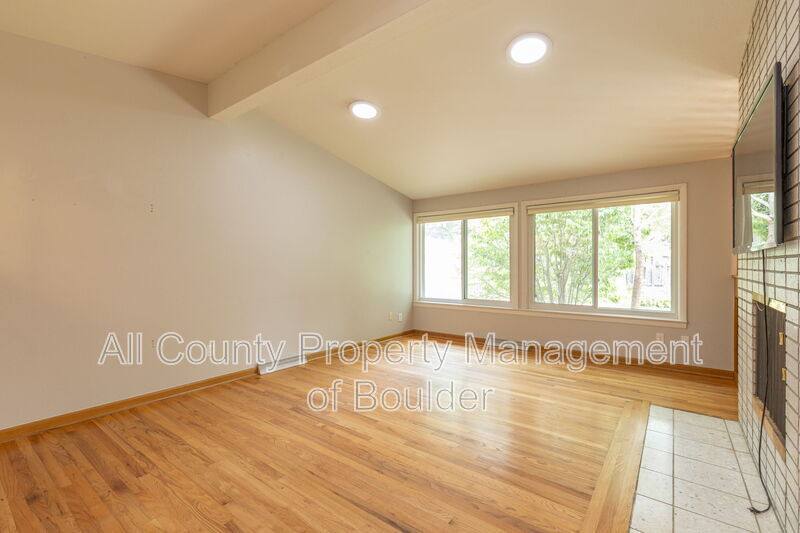 House for rent at 4690 Sioux Dr, Boulder, CO 80303