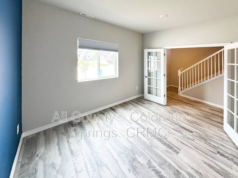 5975 Mumford Dr, Colorado Springs, CO 80925 - House for Rent - Image 4