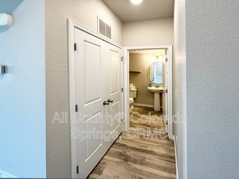 5975 Mumford Dr, Colorado Springs, CO 80925 - House for Rent - Image 5