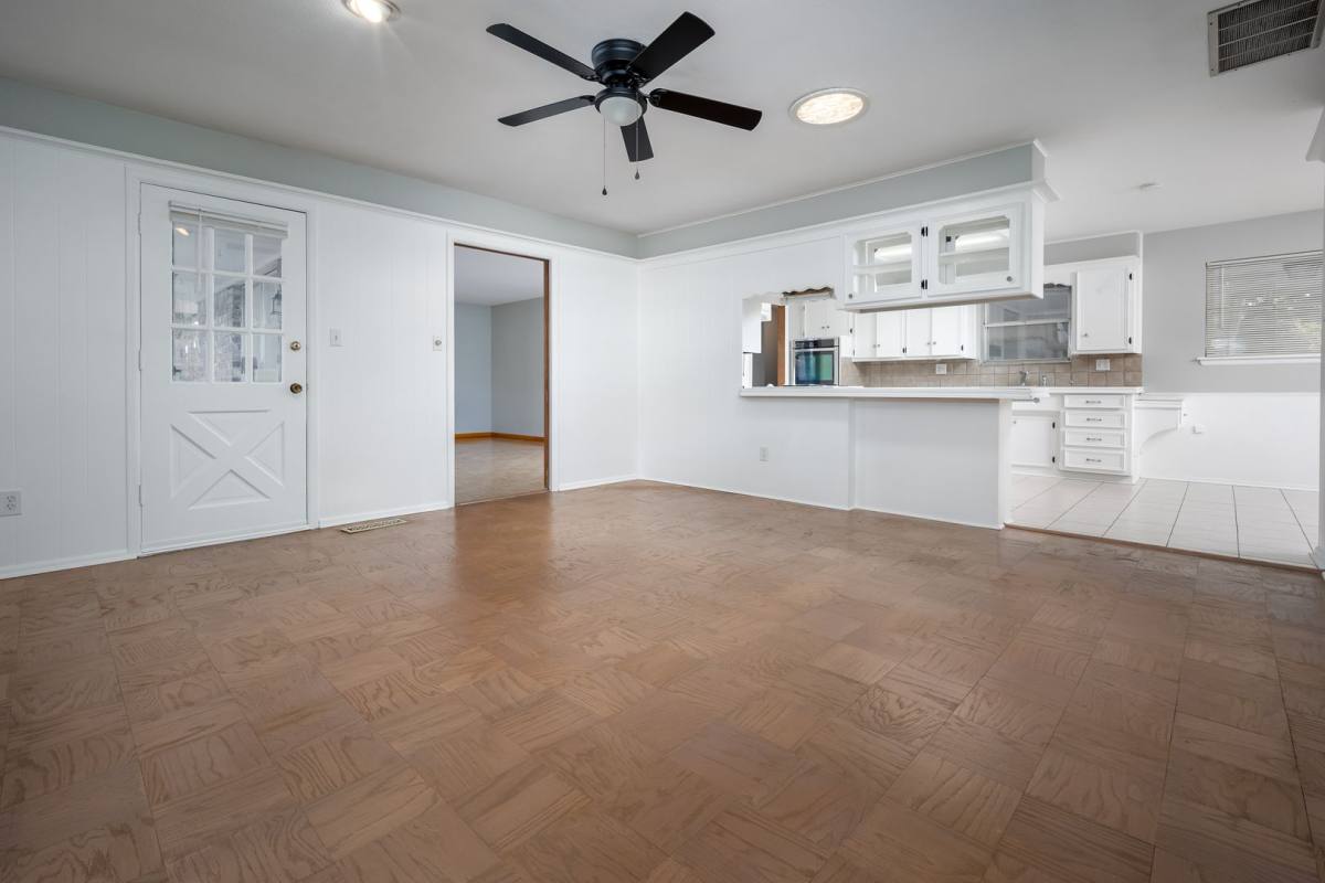 2321 NW 48th St, Oklahoma City, OK 73112 - House for Rent - Image 3