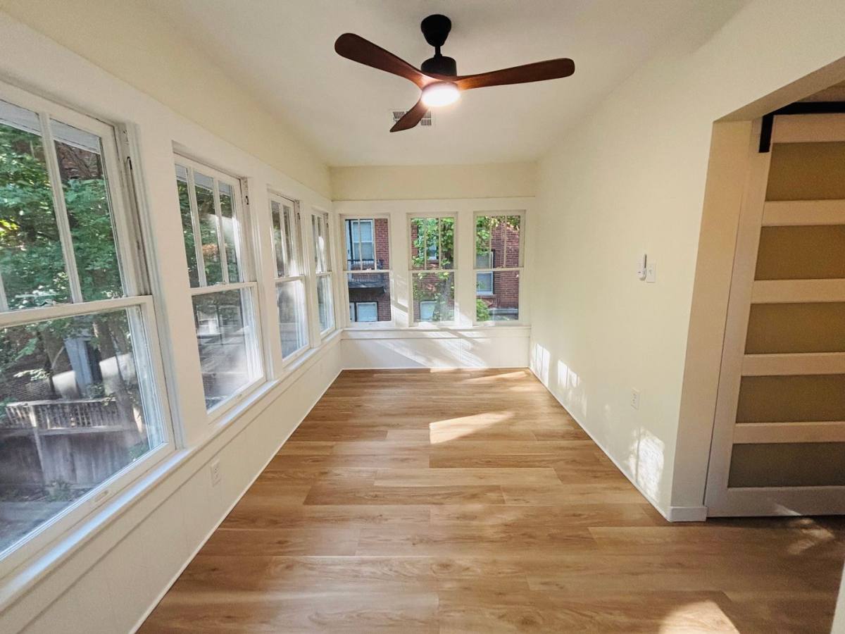 Townhouse for rent at 119 S Belmont St, Wichita, KS 67218