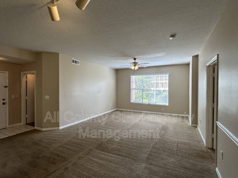 5500 Metrowest Blvd #14-108, Orlando, FL 32811 - Condo for Rent - Image 5