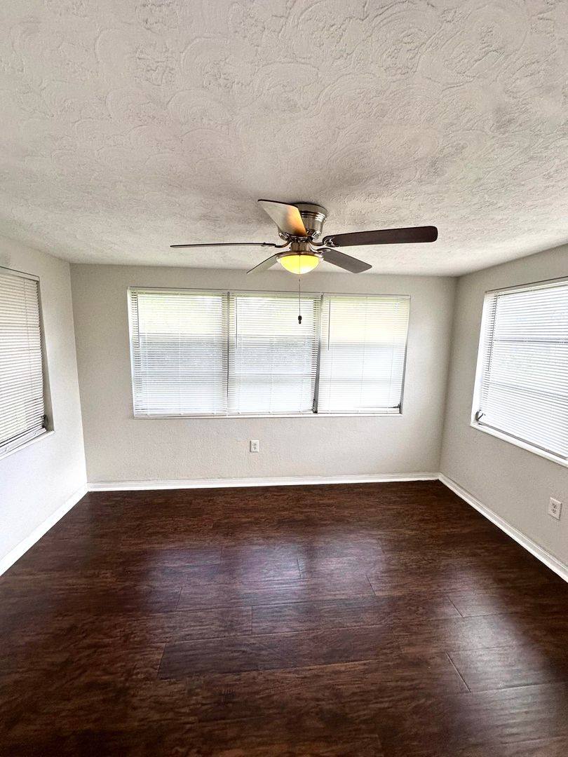 House for rent at 2151 Dixie Garden Loop, Holiday, FL 34690
