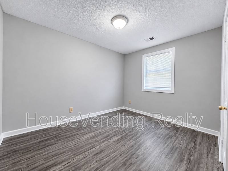 House for rent at 1776 Dalton St, Alcoa, TN 37701
