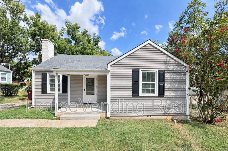 House for rent at 1776 Dalton St, Alcoa, TN 37701