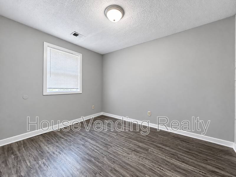 House for rent at 1776 Dalton St, Alcoa, TN 37701