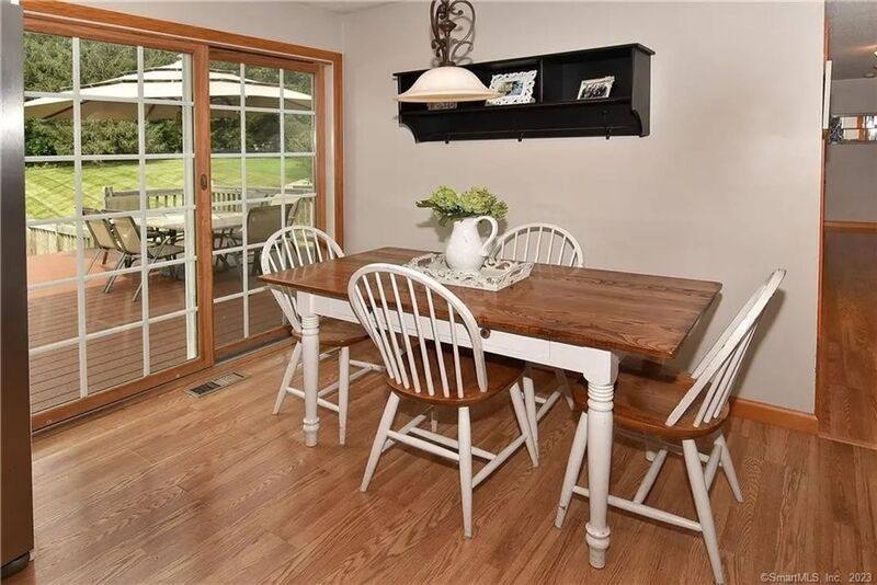 House for rent at 281 Abbe Rd, Enfield, CT 06082
