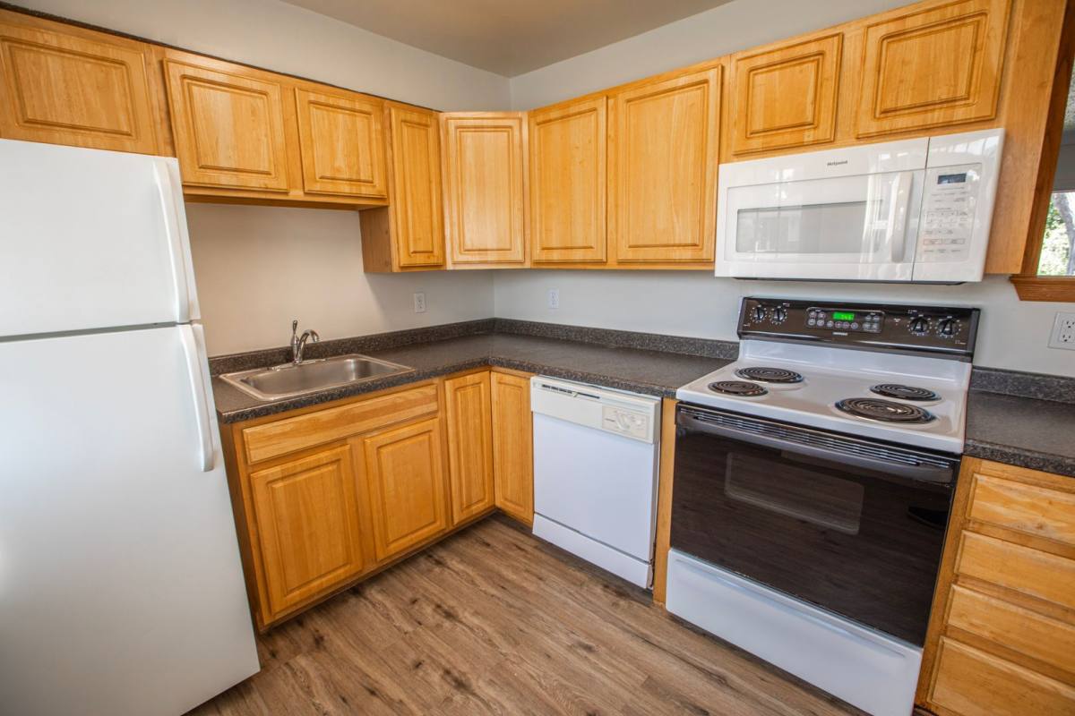 Townhouse for rent at 33 E Wentworth Court, Minneapolis, MN 55419