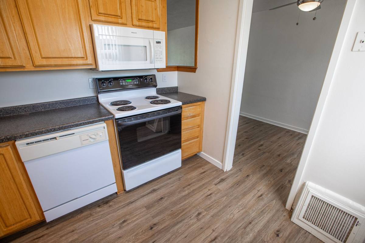 Townhouse for rent at 33 E Wentworth Court, Minneapolis, MN 55419