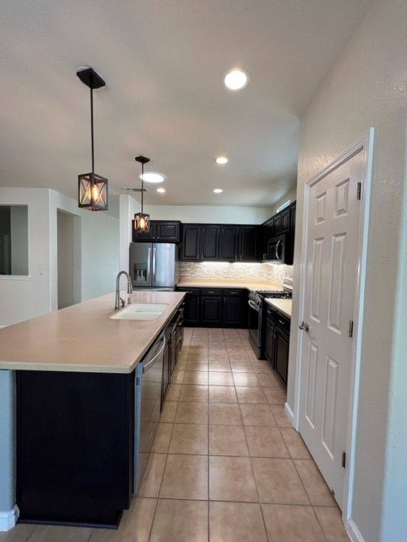 House for rent at 11805 Dionysus Way, Rancho Cordova, CA 95742