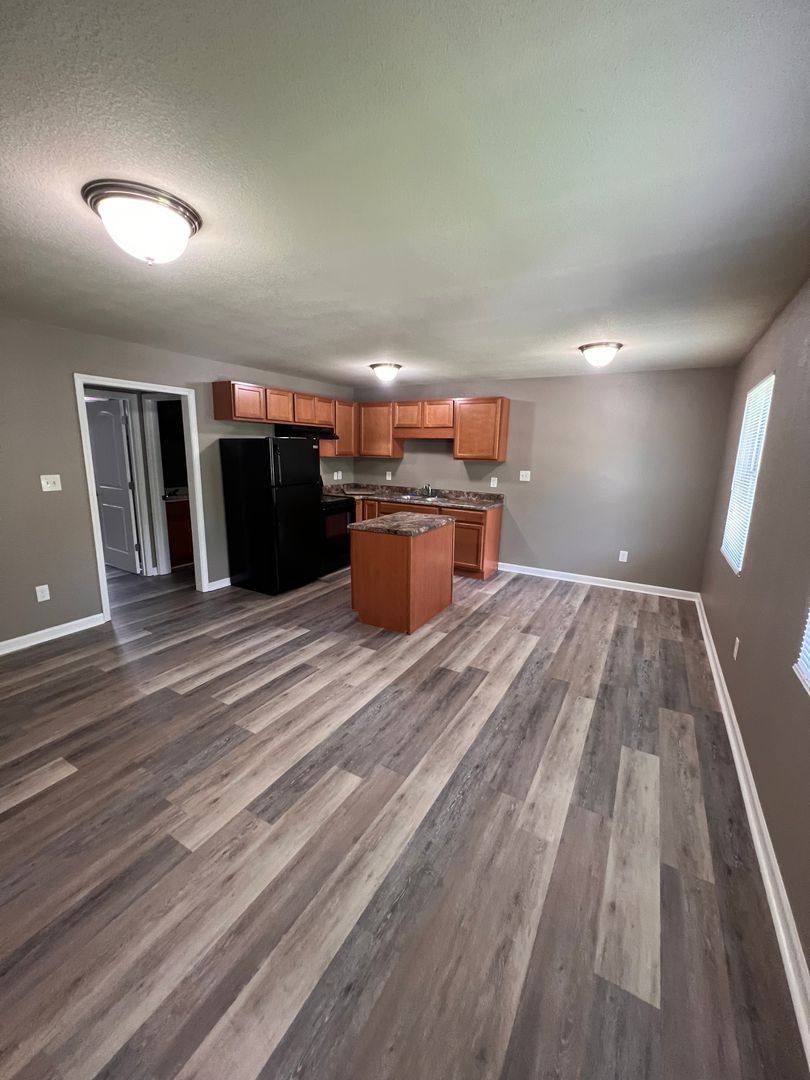 101 College Park, Knoxville, TN 37918 - Apartment for Rent - Image 1