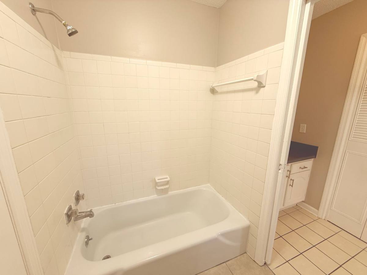 Apartment for rent at 4751 Tessie Lane, Hixson, TN 37343