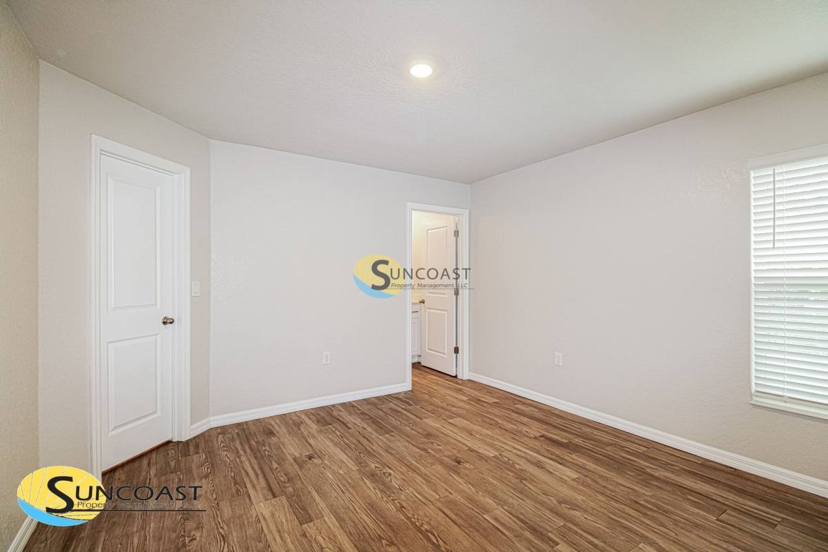 Apartment for rent at 10386 Pendleton Ave, Englewood, FL 34224