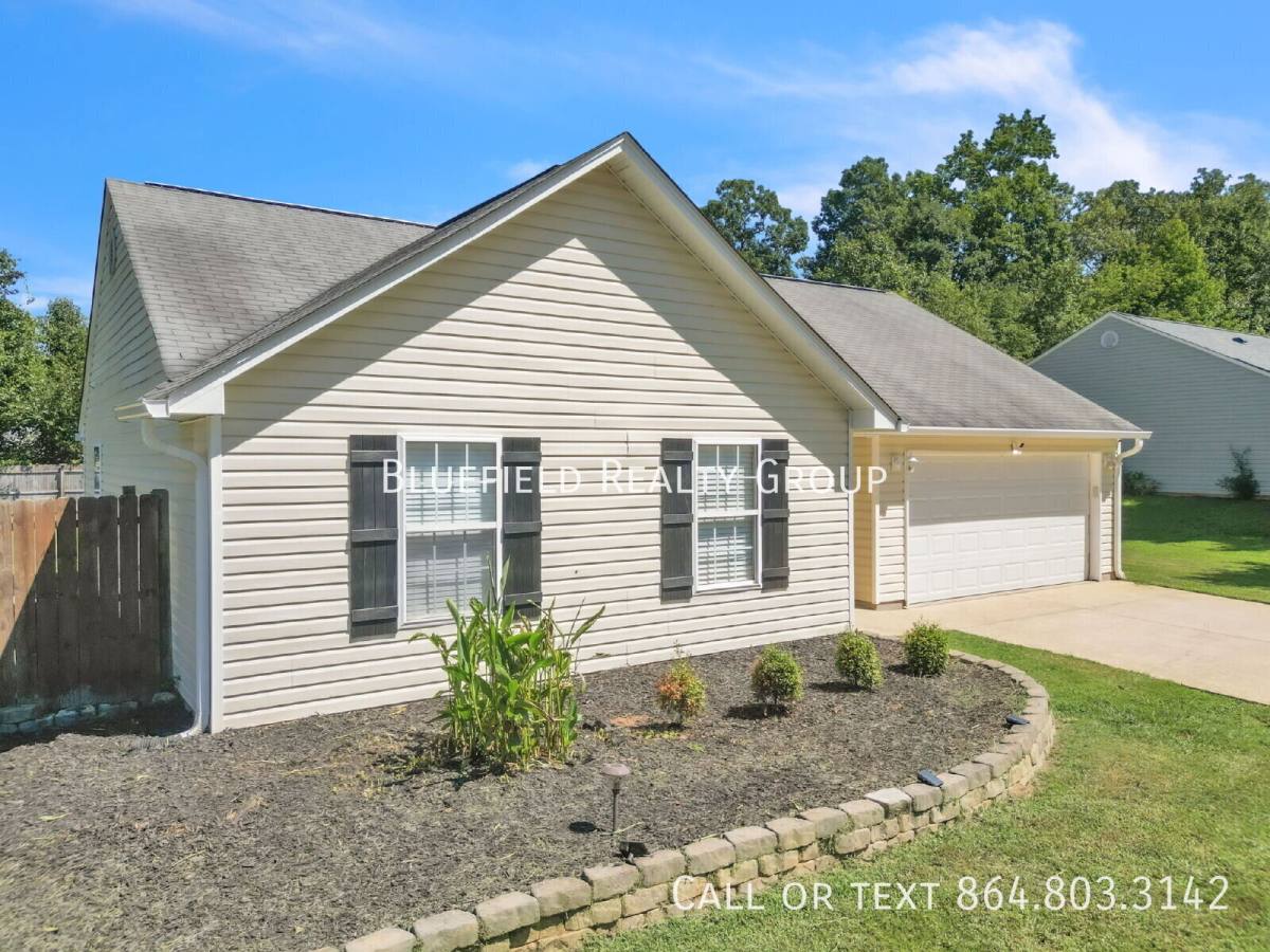 House for rent at 106 Pine Needle Rd, Piedmont, SC 29673