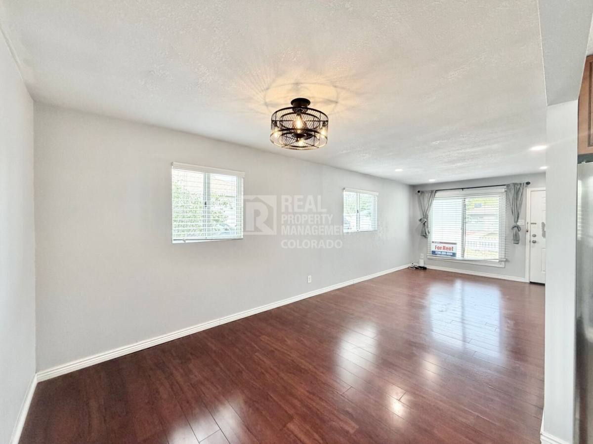 1037 Wheeling St, Aurora, CO 80011 - House for Rent - Image 4