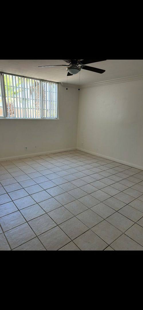 Townhouse for rent at 80876 US-Highway B, Indio, CA 92201