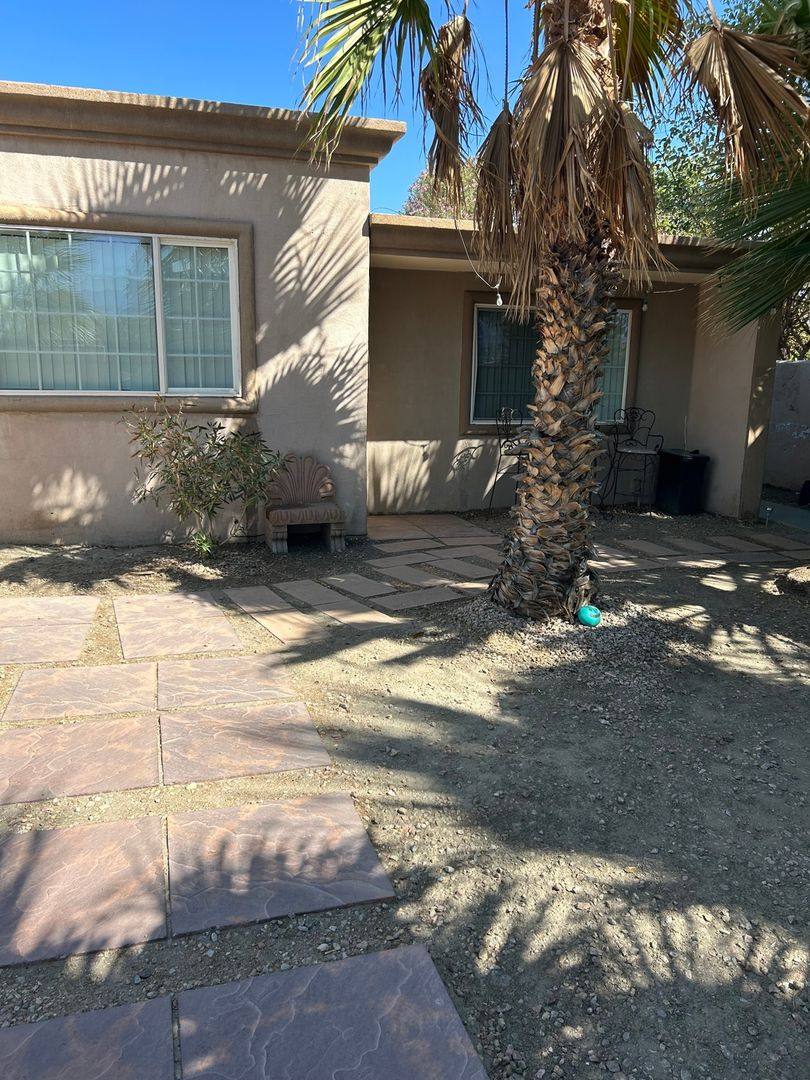 Townhouse for rent at 80876 US-Highway B, Indio, CA 92201