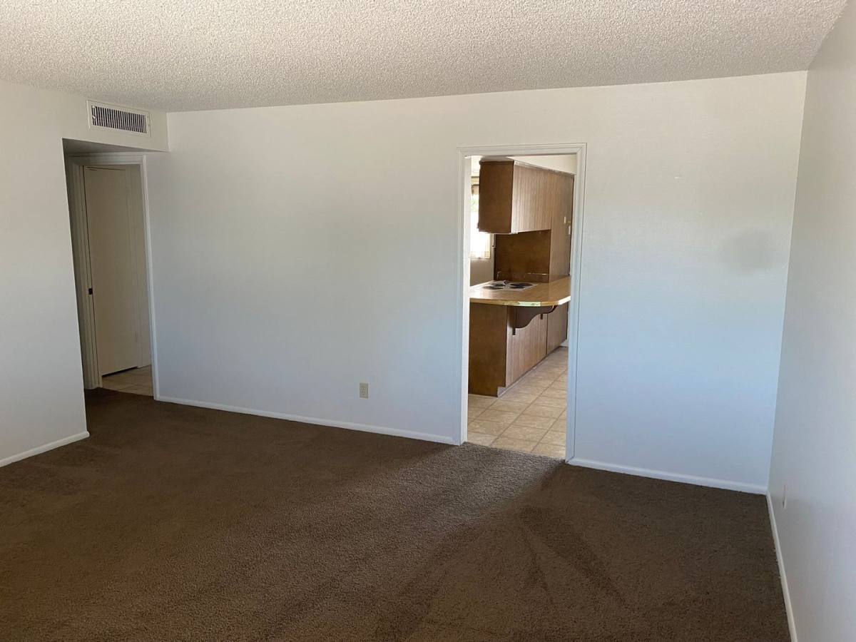 3326 S Country Club Way, Tempe, AZ 85282 - House for Rent - Image 7