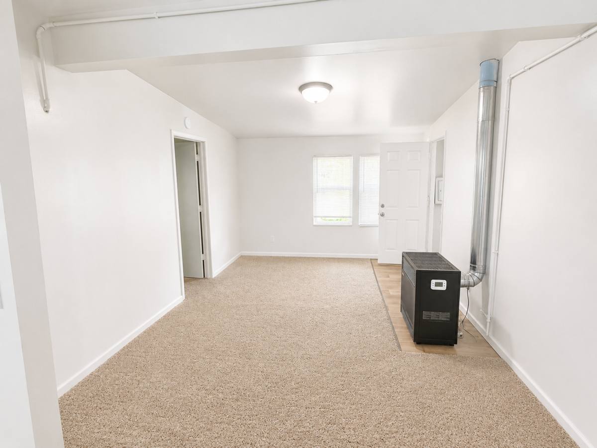 Apartment for rent at 809 E Park St, Urbana, IL 61802