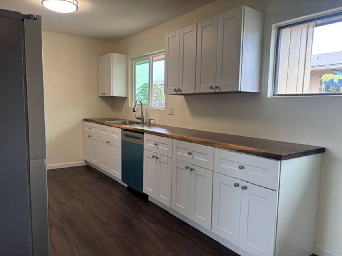 House for rent at 1413 Kilaha St, Hilo, HI 96720