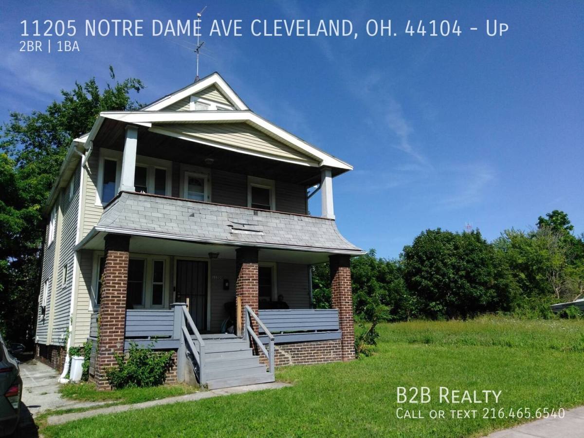 Apartment for rent at 11205 Notre Dame Ave #UP, Cleveland, OH 44104