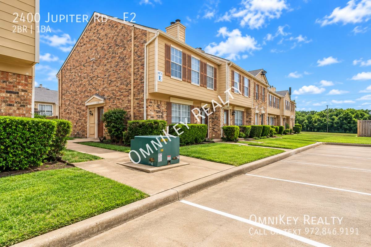 Condo for rent at 2400 Jupiter Rd #E2, Plano, TX 75074