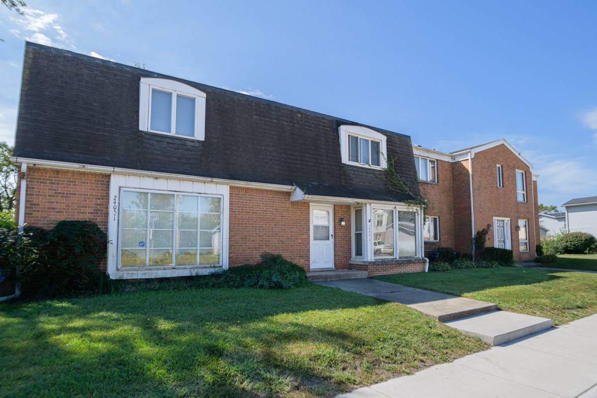 Apartment for rent at 2405 W 63rd, Merrillville, IN 46410