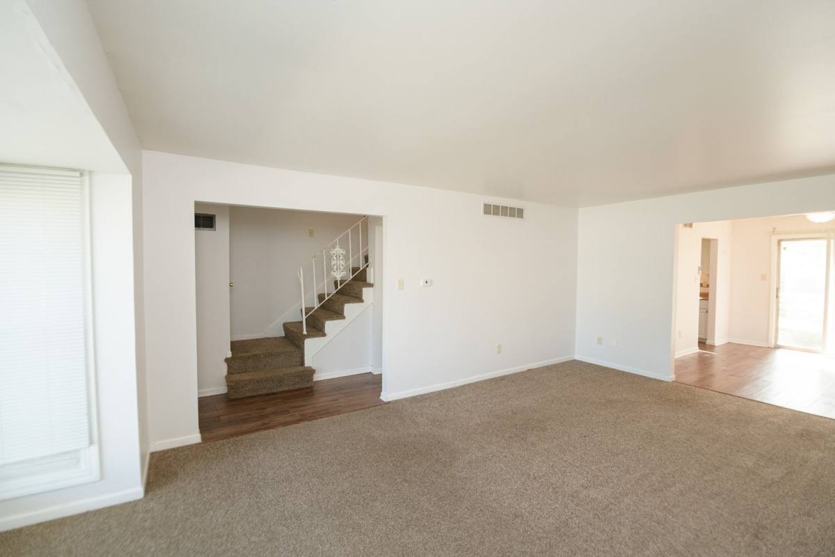 Apartment for rent at 2405 W 63rd, Merrillville, IN 46410