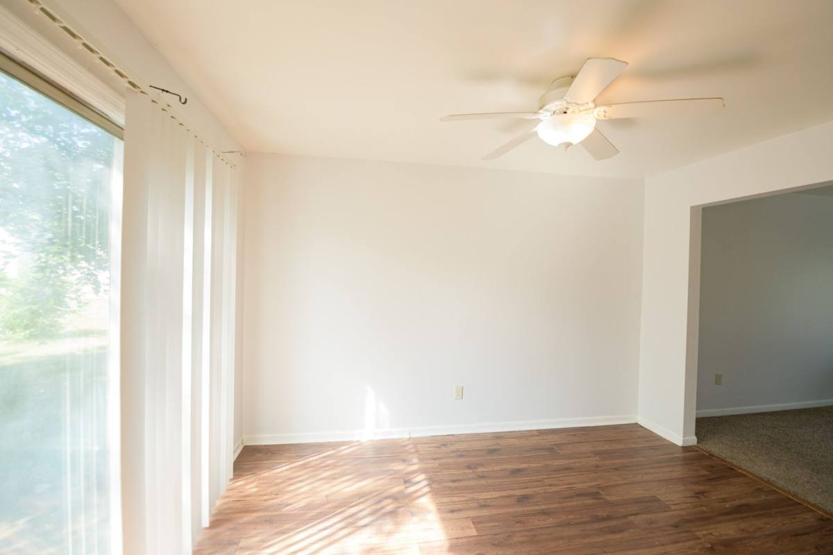 Apartment for rent at 2405 W 63rd, Merrillville, IN 46410