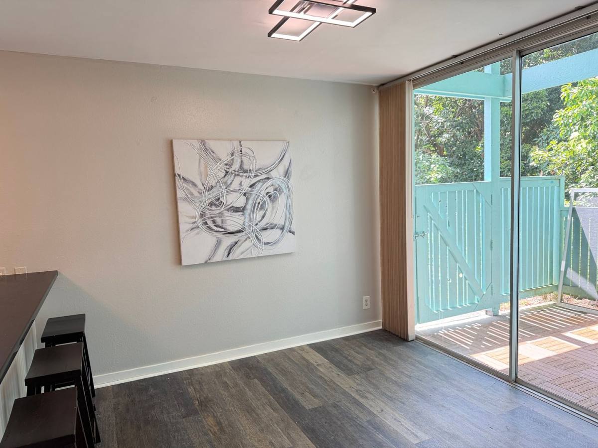 Townhouse for rent at 188 Hale St, Hilo, HI 96720