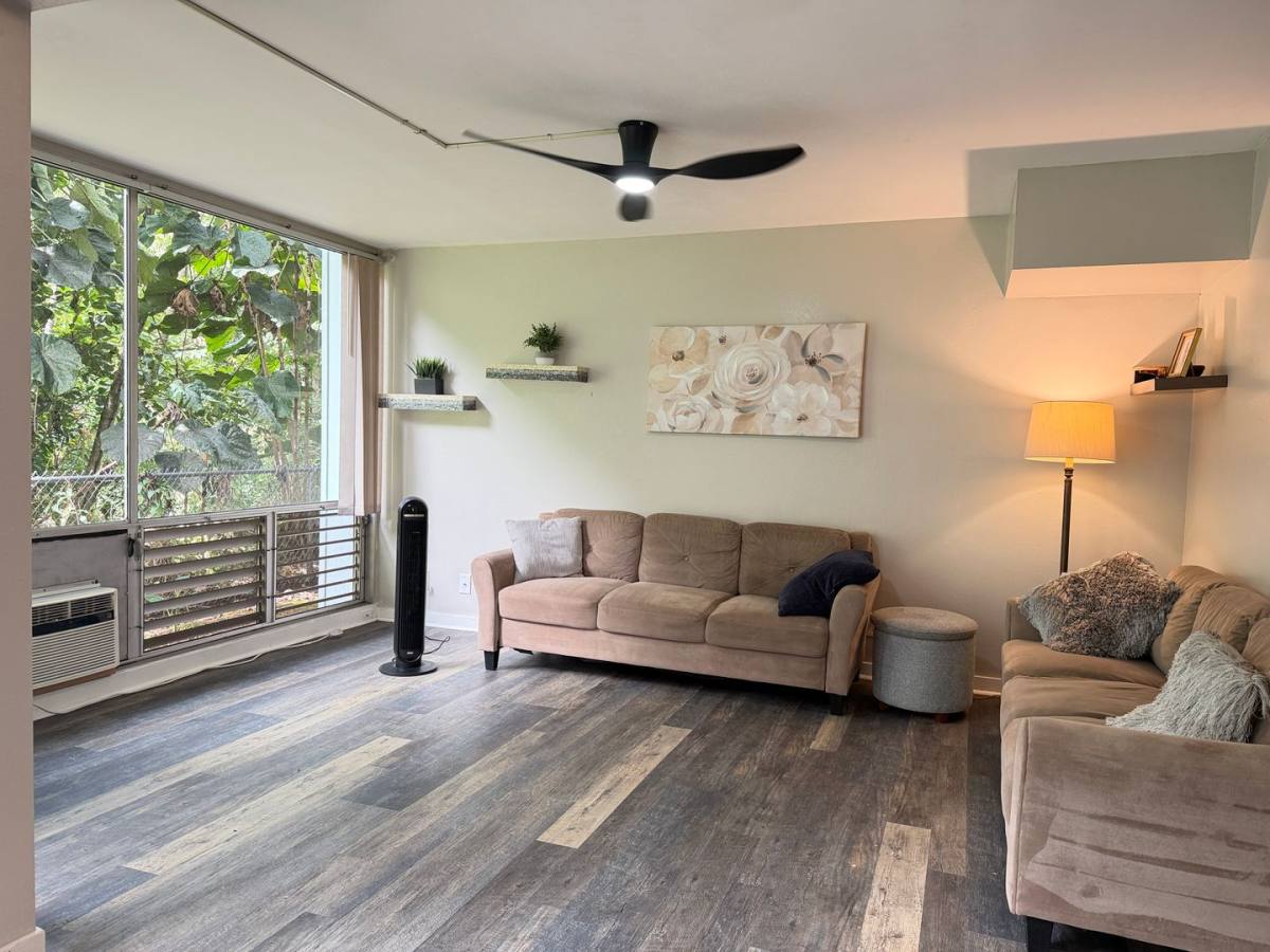Townhouse for rent at 188 Hale St, Hilo, HI 96720