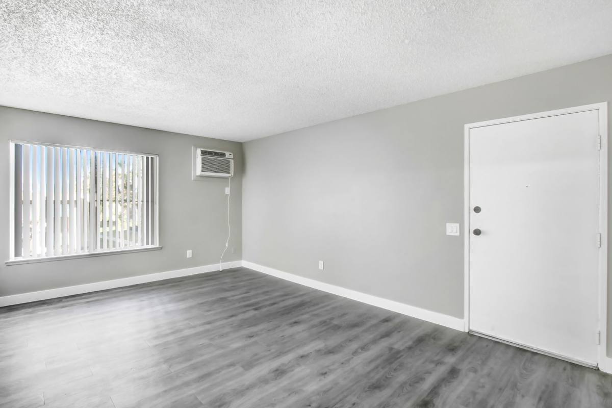 Apartment for rent at 1066 N Orange St, Riverside, CA 92501