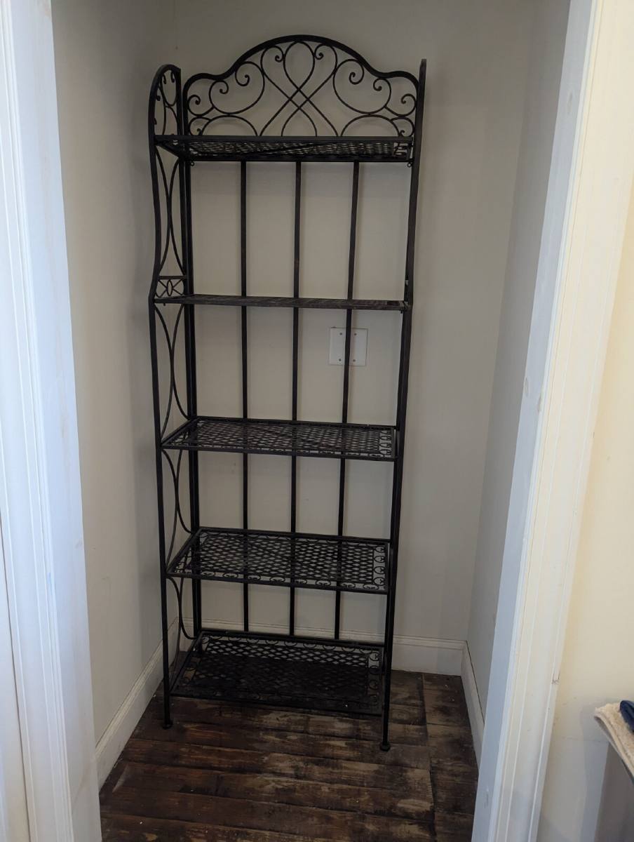 Apartment for rent at 107 S Wayne St #4, Milledgeville, GA 31061