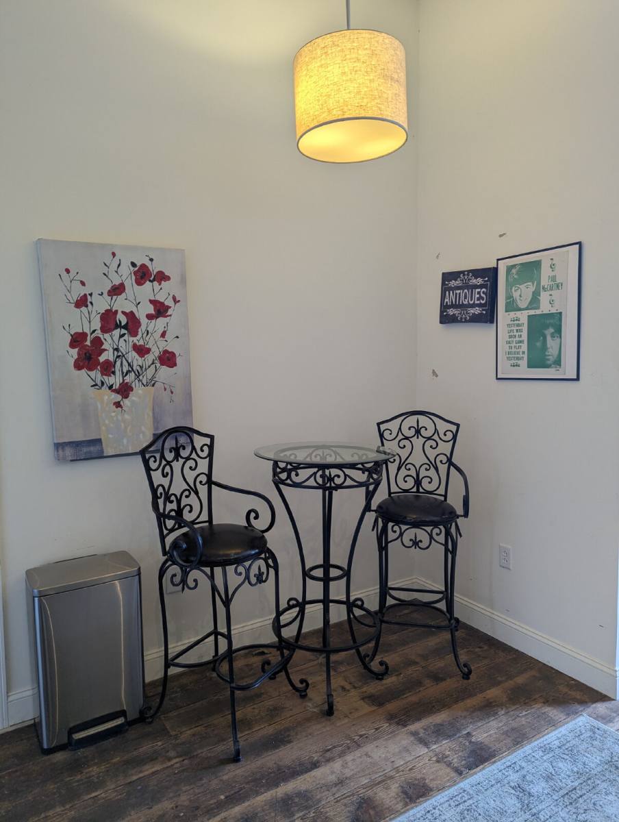 Apartment for rent at 107 S Wayne St #4, Milledgeville, GA 31061