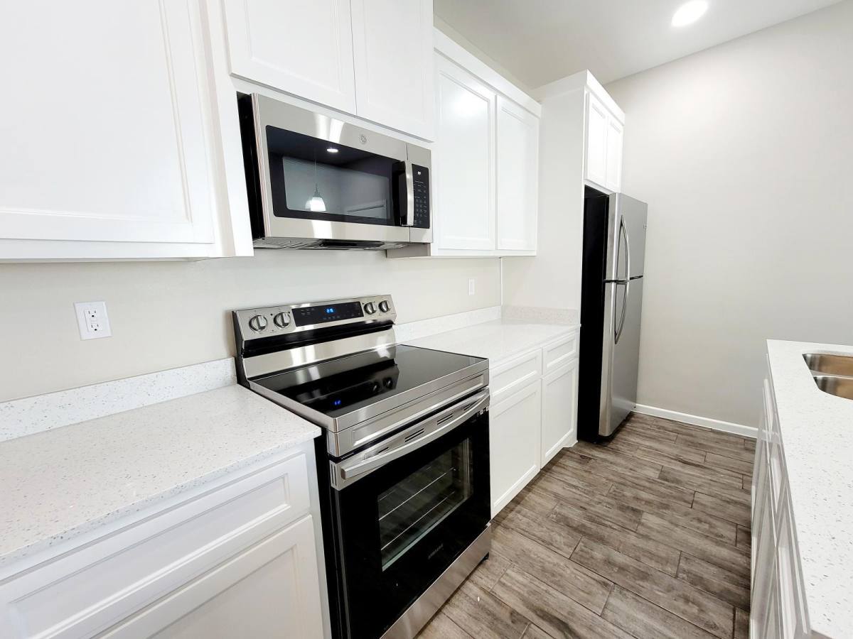 Apartment for rent at 1006 E Starr Rd #A, Mercedes, TX 78570