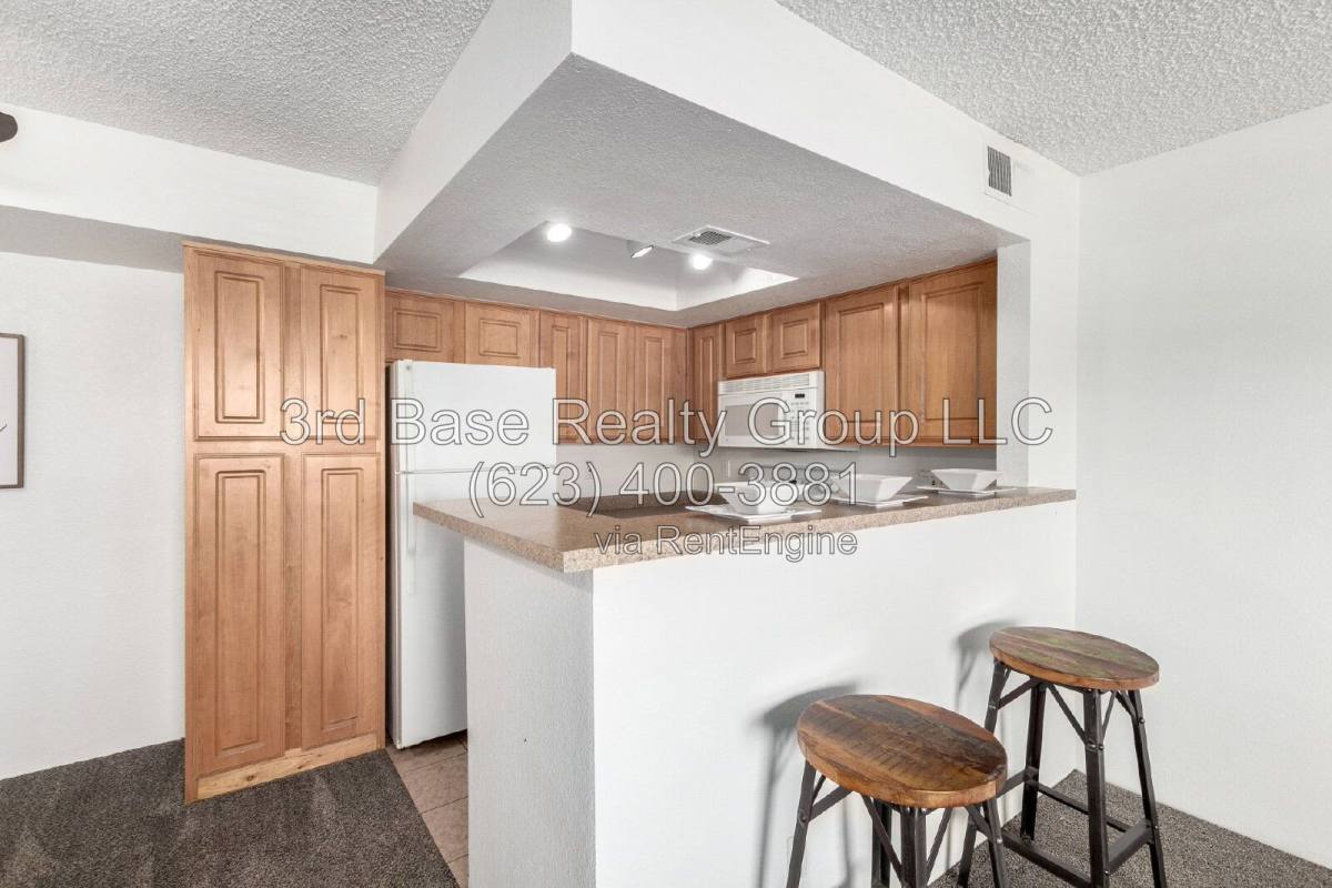 Apartment for rent at 3601 W Tierra Buena Lane #227, Phoenix, AZ 85053