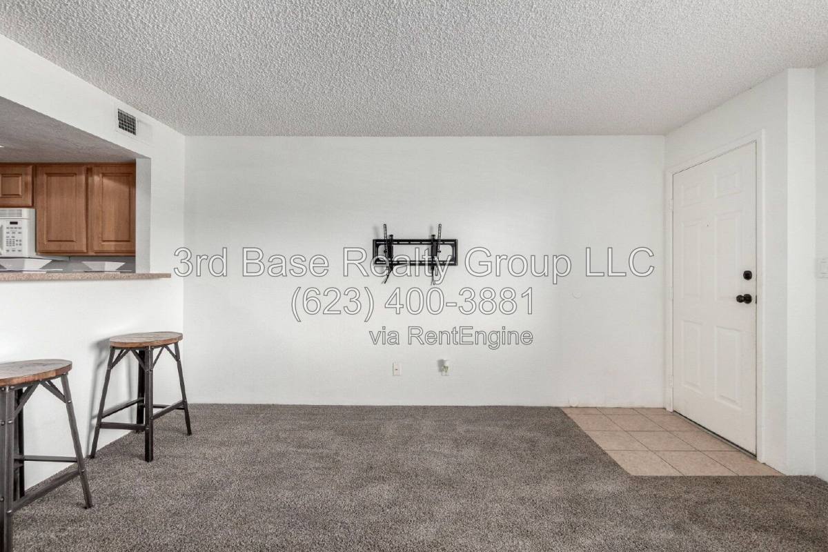 Apartment for rent at 3601 W Tierra Buena Lane #227, Phoenix, AZ 85053