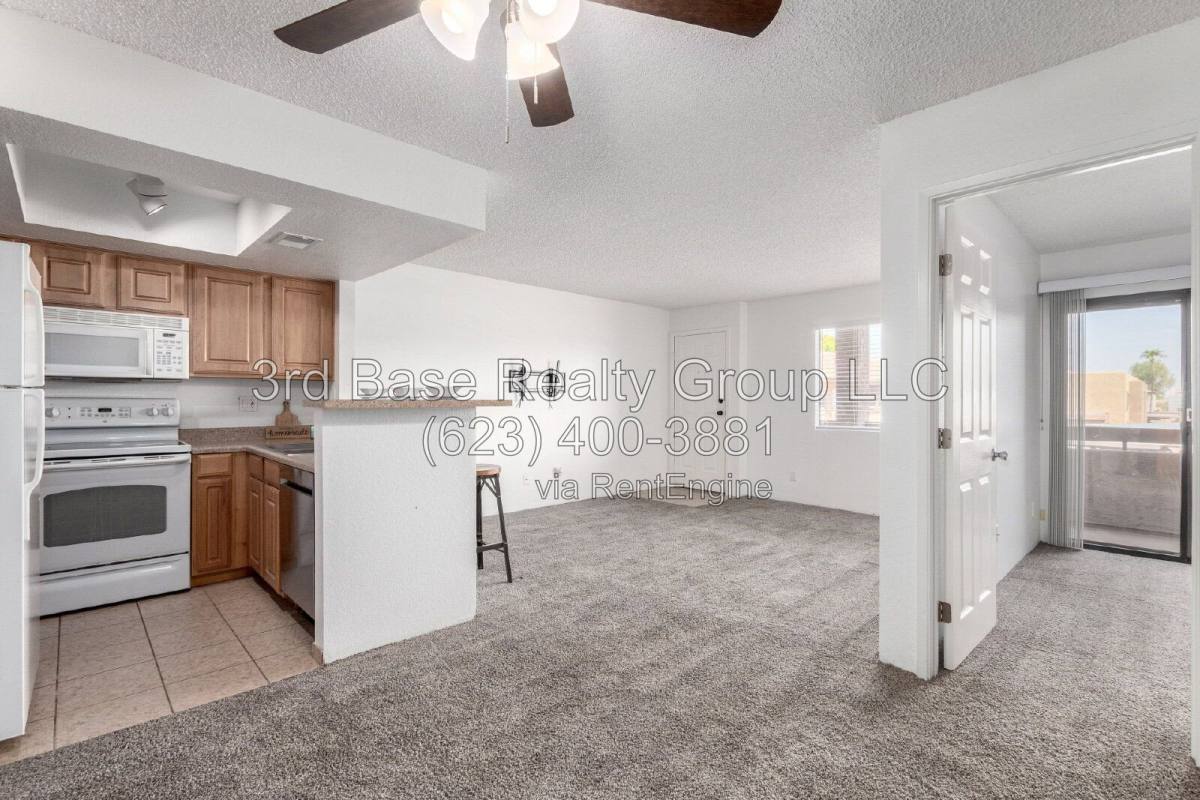 Apartment for rent at 3601 W Tierra Buena Lane #227, Phoenix, AZ 85053