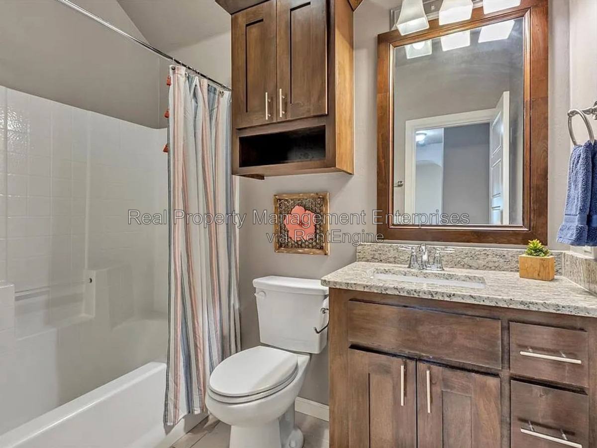 8317 NW 138th Circle, Oklahoma City, OK 73142 - House for Rent - Image 20