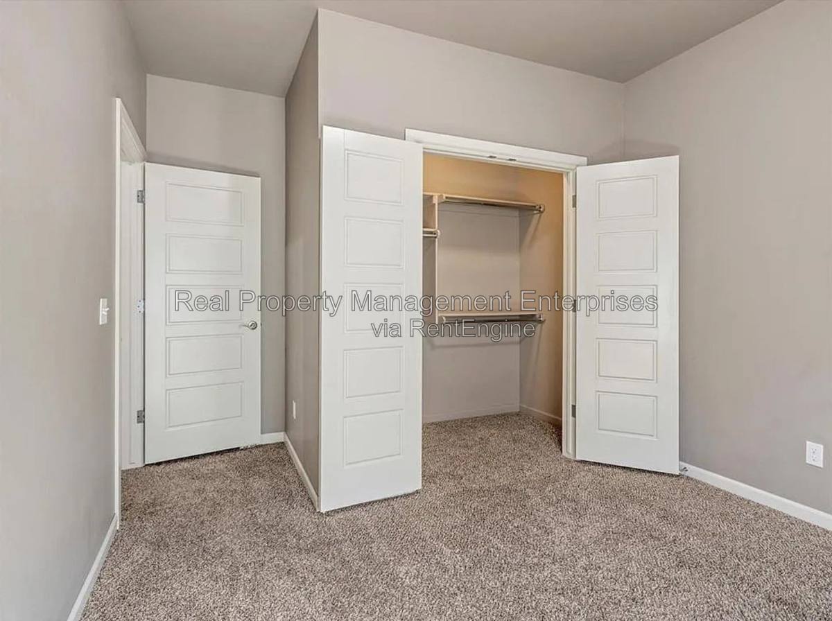 8317 NW 138th Circle, Oklahoma City, OK 73142 - House for Rent - Image 19